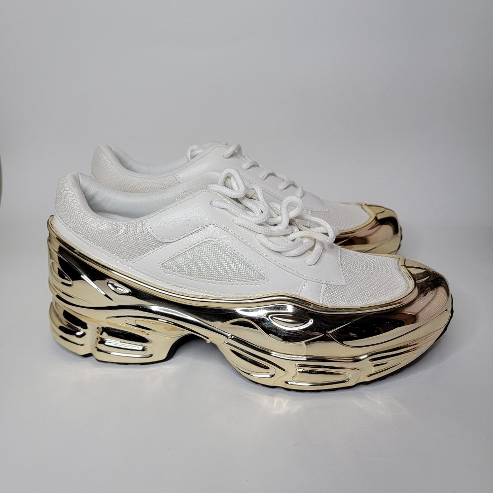 LILIANA Metallic Plated Sneakers in White and Gold 8½ POPS-1